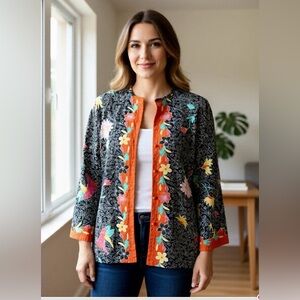 Vintage Tudor Square New York Woman’s Light Jacket